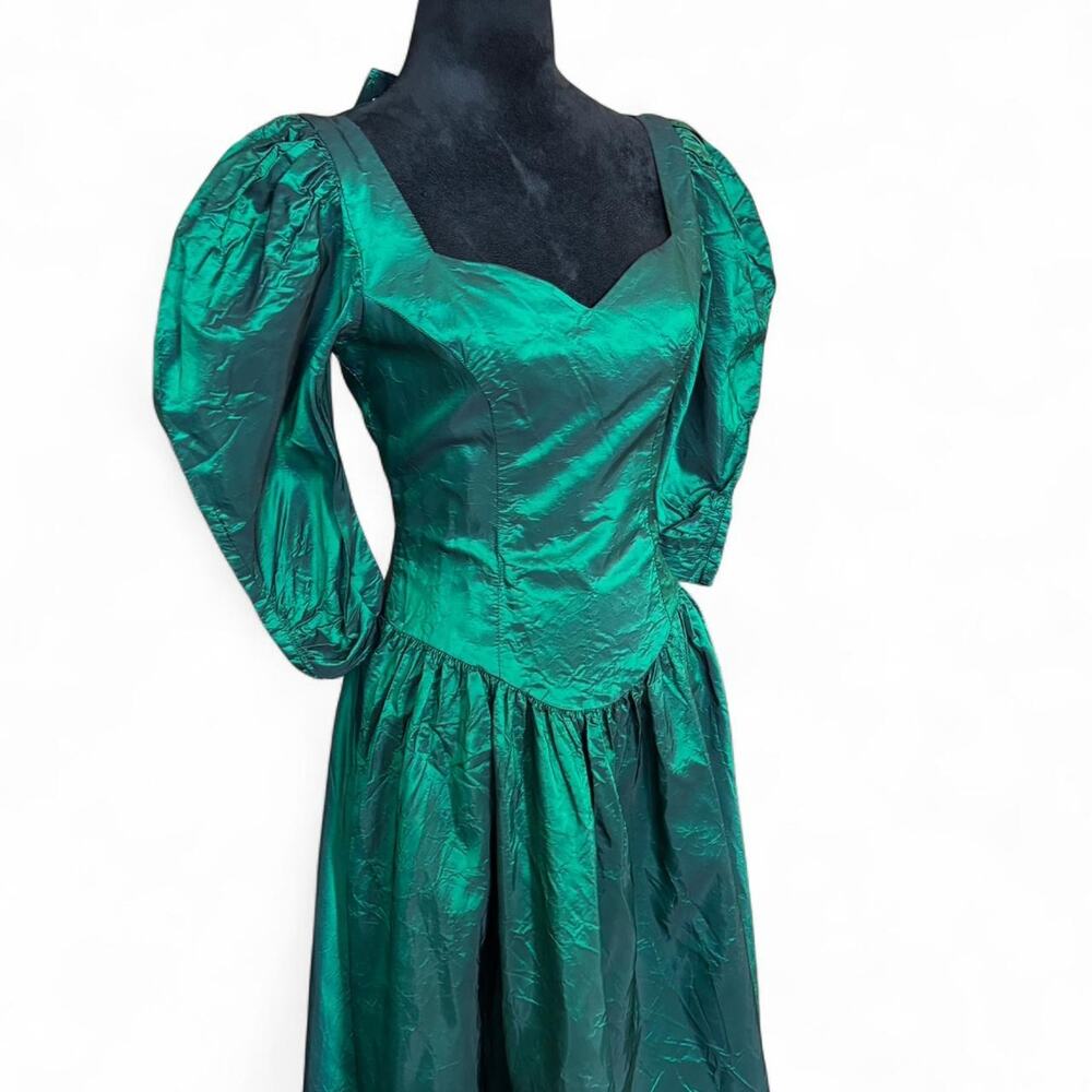 80s Emerald Green Taffeta Dress – Whimsygoth Puff Sleeve Midi S - Picture 2 of 8